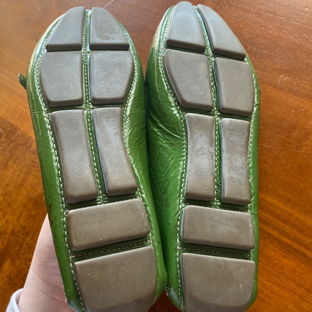 Prada Green patent leather flats - Picture 4 of 5